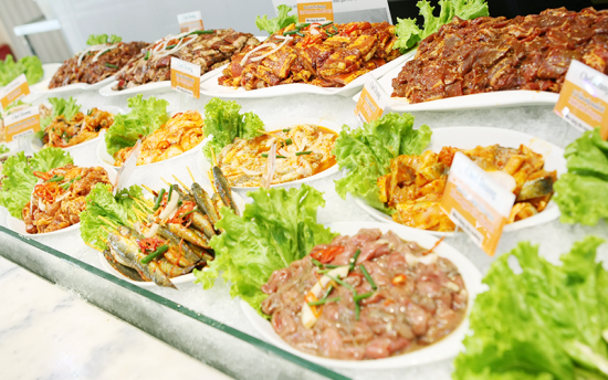 Những nguyên tắc nhất định phải biết khi ăn buffet